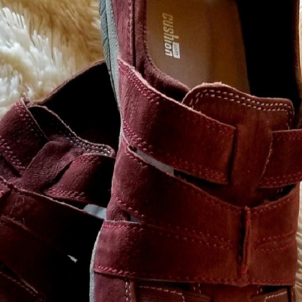 Clarks Cloudsteppers